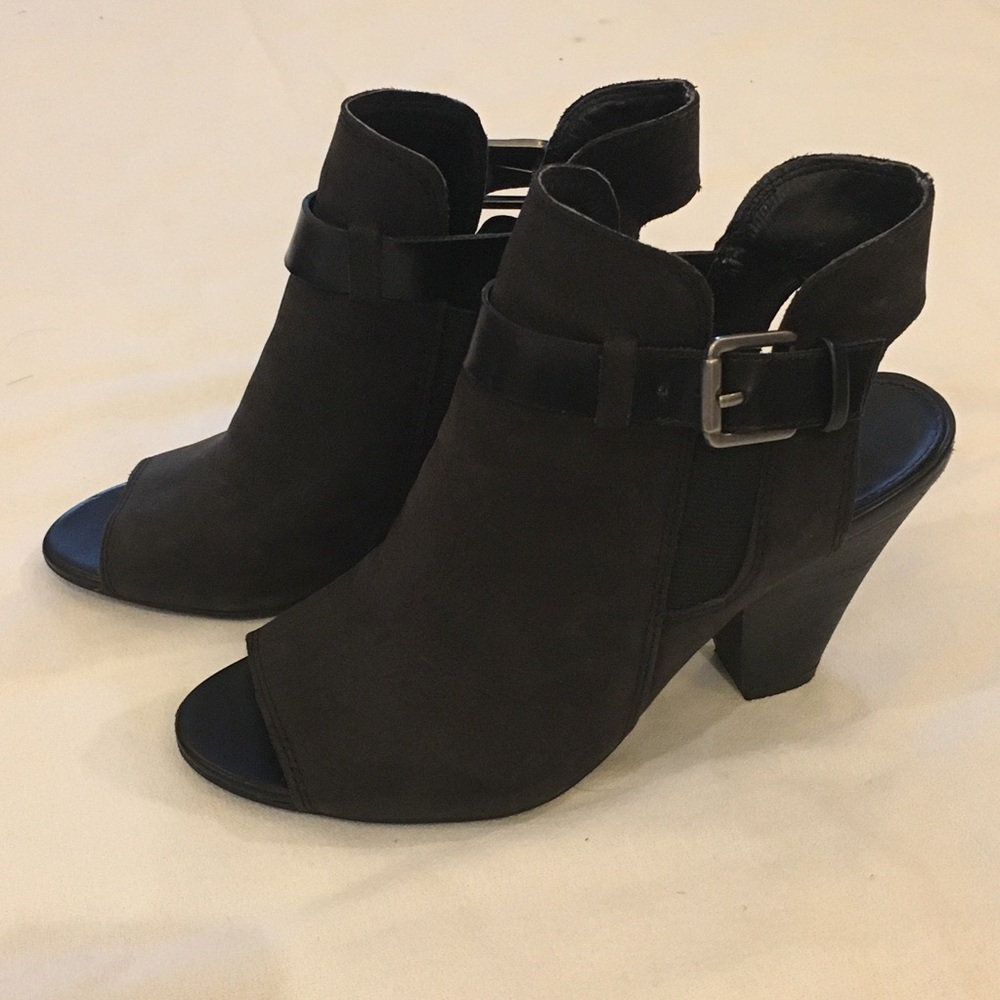 FRANCO SARTO Black Leather Shoes Size 6.5M